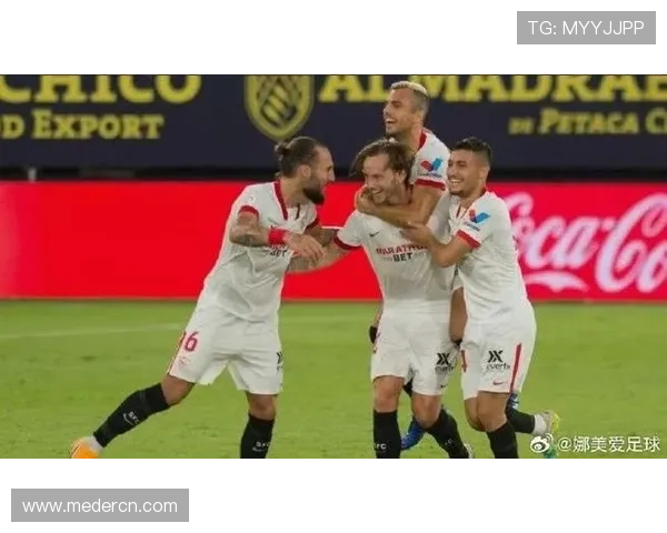 塞维利亚俱乐部重整阵容力求在新赛季重返西甲前列引发球迷热议 塞维利亚俱乐部重整阵容力求在新赛季重返西甲前列引发球迷热议