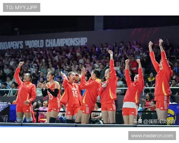 中国女排鏖战五局逆转夺冠展现坚韧精神点燃全国球迷热情