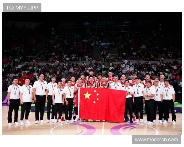 中国男篮勇夺亚洲杯冠军 三大关键球员表现抢眼助力胜利