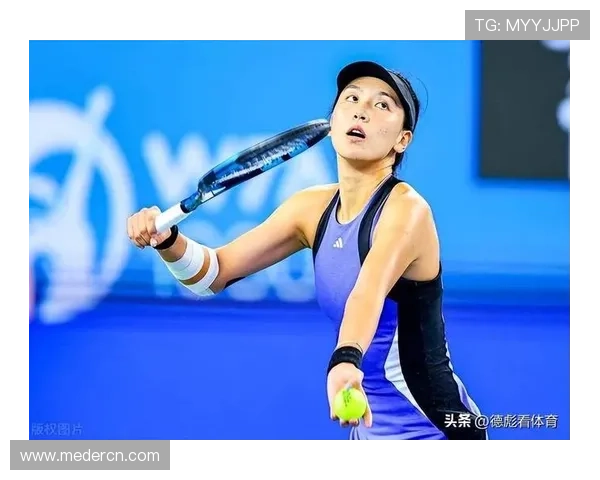 网球世界大赛赛季揭幕，顶级球员纷纷亮相展开新一轮激烈争夺