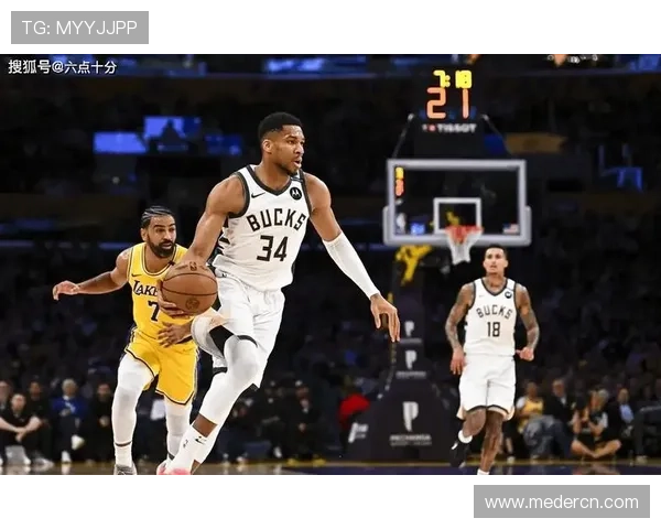 NBA最新动态：詹姆斯领衔湖人迎战雄鹿，字母哥表现神勇引爆赛场