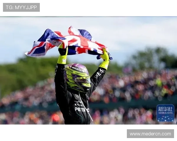 F1赛季激战正酣 红牛领跑积分榜 汉密尔顿争冠希望依旧未灭