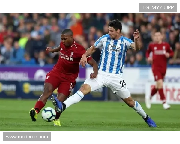 哈德斯菲尔德俱乐部新赛季重建提速引援布局与青训并进目标升级稳步推进