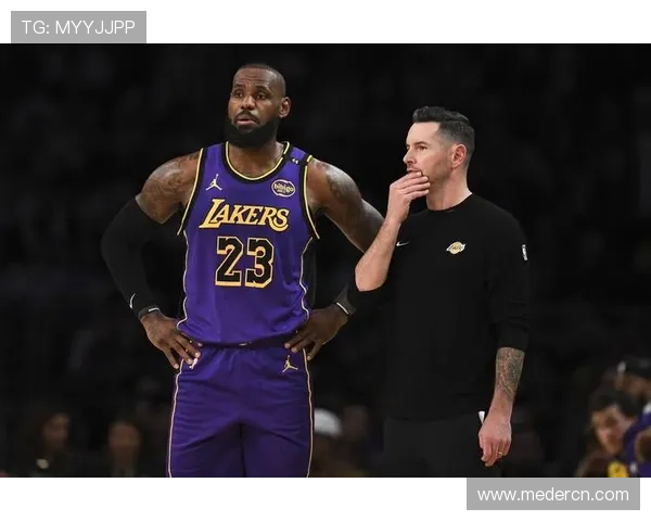 詹姆斯迎来职业生涯新高点 湖人队强势复苏重返西部前四