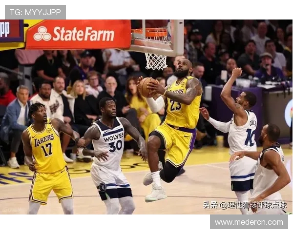 詹姆斯状态回暖湖人迎战勇士迎来关键战役詹皇三双助球队稳居西部前四