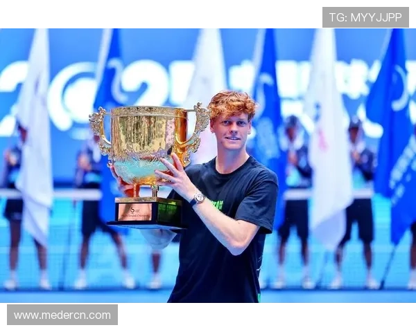 辛纳逆转夺冠刷新纪录 新星崛起改写本赛季网坛格局